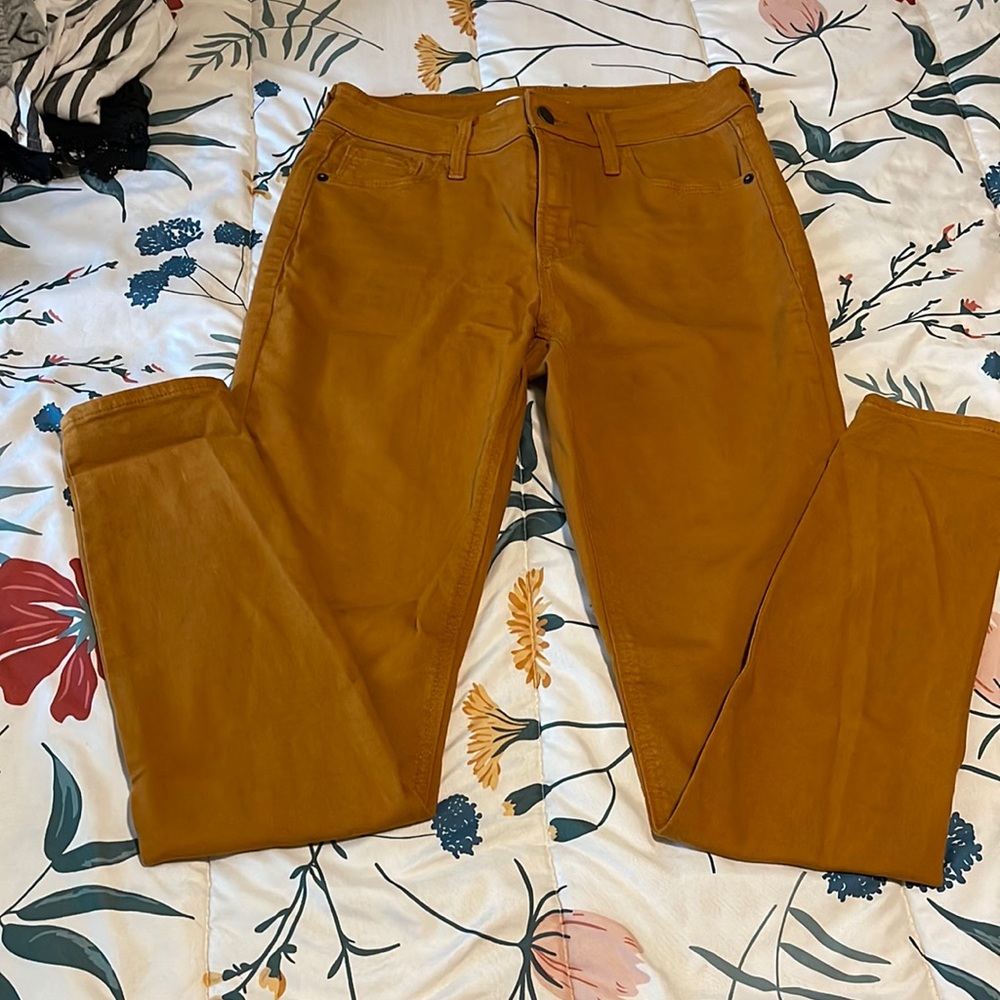 Old Navy Rockstar Jeans